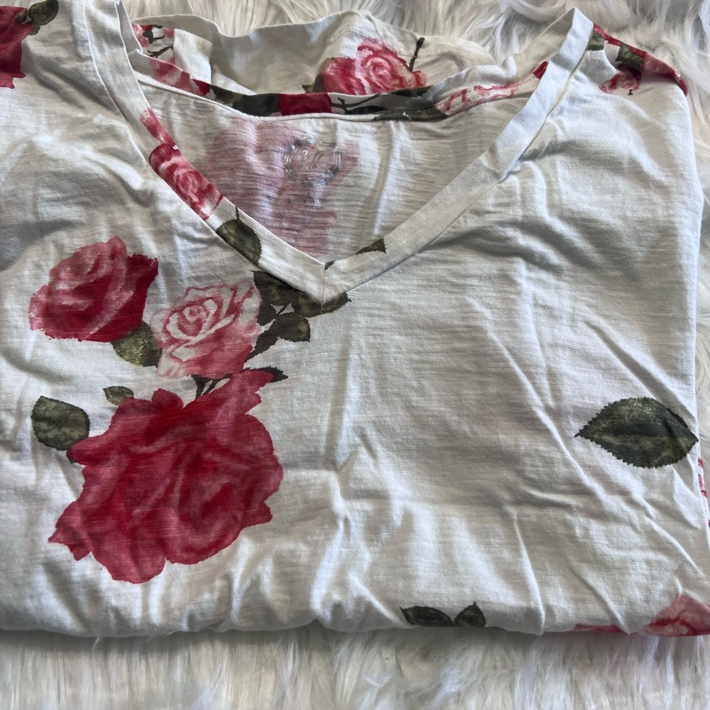 Cute top from 24/7